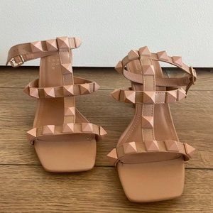 Nude Heel with Fun Spikes